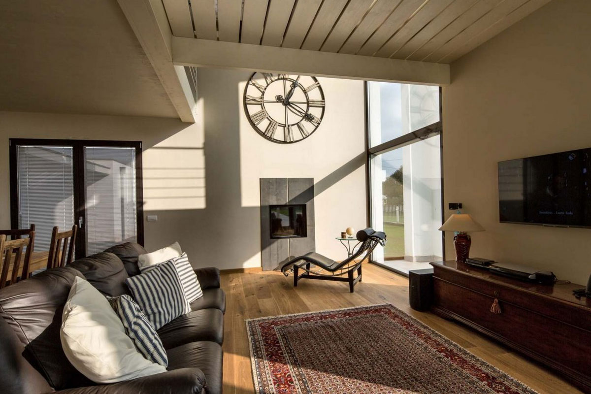Kager Haus Smarte Baukultur Wohnzimmer mit Sofa